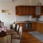 Дава се под наем Тристаен апартамент в Пловдив, Център - 104 кв.м за 612 € - Снимка #1