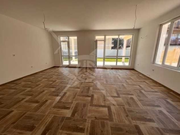 Къща в с. Равда, Област Бургас - 190 кв.м за 1316 €/кв.м - Снимка #1