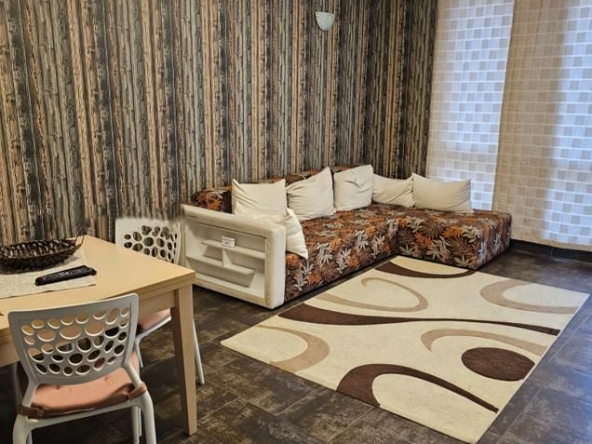 Дава се под наем Тристаен апартамент в София, Надежда 2 - 78 кв.м за 725 € - Снимка #1