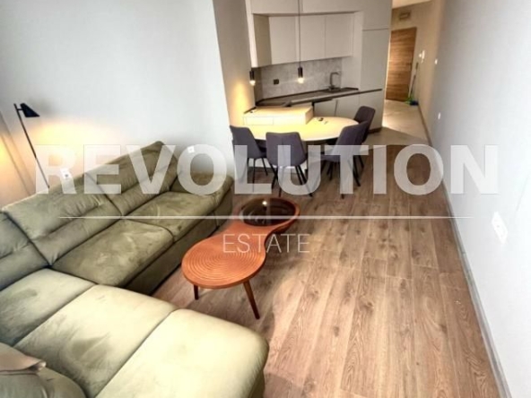 Тристаен апартамент в Пловдив, Съдийски - 103 кв.м за 1602 €/кв.м - Снимка #1