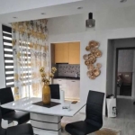 Дава се под наем Тристаен апартамент в Пловдив, Кючук Париж - 82 кв.м за 382.5 € - Снимка #1