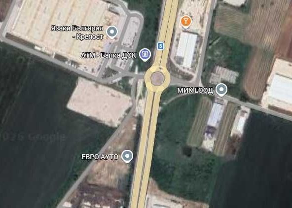 Парцел в Хасково, Промишлена зона - Север - 4200 кв.м за 13 €/кв.м - Снимка #1