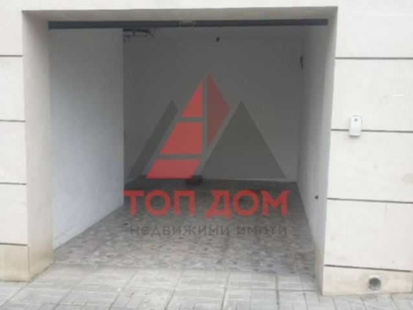 Гараж / Паркомясто в Варна, Цветен квартал - 17 кв.м за 2648 €/кв.м - Снимка #1