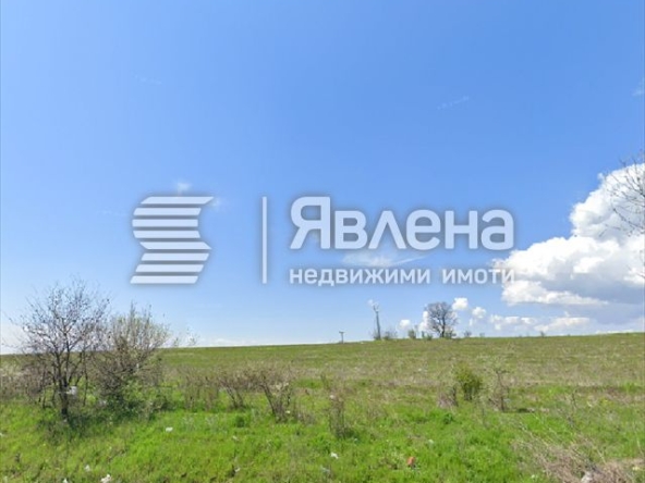 Парцел в с. Лесово, Област Ямбол - 6800 кв.м за 22 €/кв.м - Снимка #1