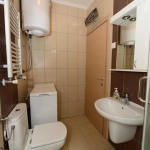 Дава се под наем Двустаен апартамент в Бургас, Славейков - 60 кв.м за 219.3 € - Снимка #1