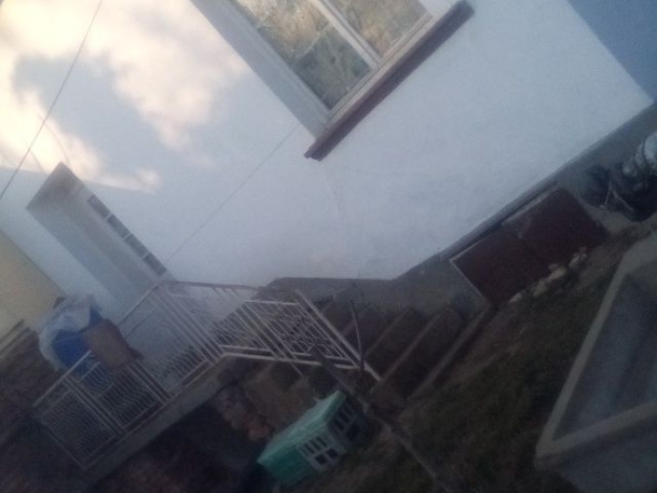 Къща в с. Телиш, Област Плевен - 1 кв.м за 17340 €/кв.м - Снимка #1