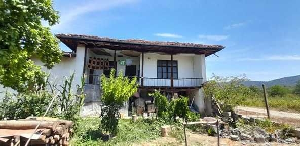 Къща в с. Ивански, Област Шумен - 130 кв.м за 67 €/кв.м - Снимка #1