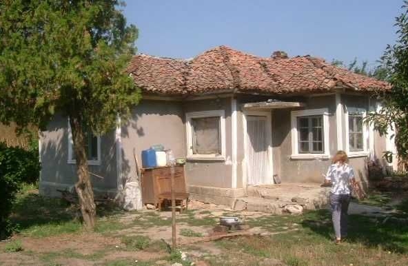 Парцел в с. Дъбрава, Област Добрич - 50 кв.м за 478 €/кв.м - Снимка #1