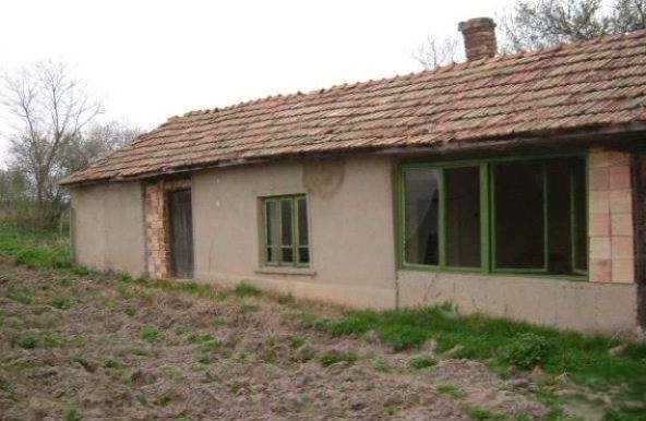 Къща в с. Бенковски, Област Добрич - 120 кв.м за 233 €/кв.м - Снимка #1