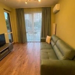 Дава се под наем Тристаен апартамент в София, Зона Б-18 - 100 кв.м за 896.58 € - Снимка #1