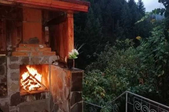 Дава се под наем Етаж от къща в Рудозем - 60 кв.м за 79.56 € - Снимка #1