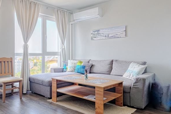 Двустаен апартамент в Варна, Възраждане 3 - 60 кв.м за 1499 €/кв.м - Снимка #1