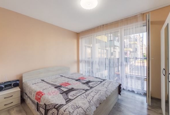 Едностаен апартамент в Варна, Кайсиева градина - 41 кв.м за 1366 €/кв.м - Снимка #1