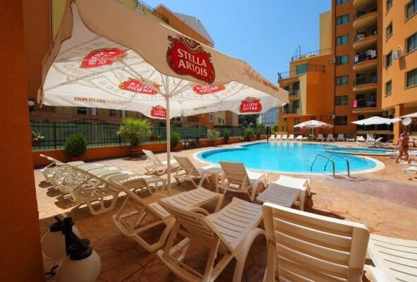 Двустаен апартамент в к.к. Слънчев бряг - 55 кв.м за 1182 €/кв.м - Снимка #1