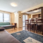 Двустаен апартамент в Варна, Операта - 70 кв.м за 1986 €/кв.м - Снимка #1