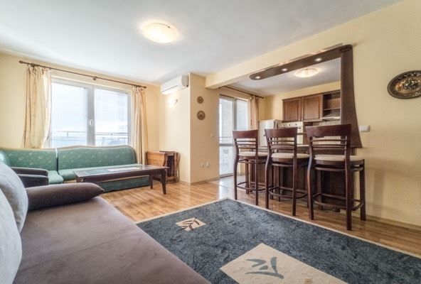 Двустаен апартамент в Варна, Операта - 70 кв.м за 1986 €/кв.м - Снимка #1
