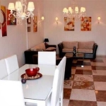 Дава се под наем Двустаен апартамент в Бургас, Център - 58 кв.м за 255 € - Снимка #1