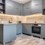 Тристаен апартамент в Варна, м-т Пчелина - 74 кв.м за 2179 €/кв.м - Снимка #1