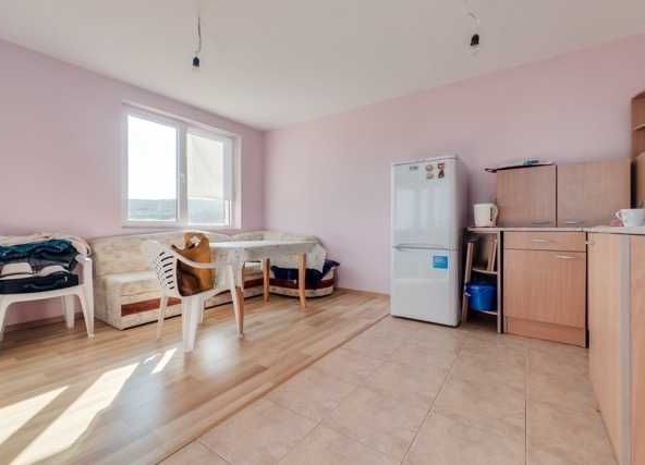Двустаен апартамент в Варна, Виница - 91 кв.м за 1319 €/кв.м - Снимка #1