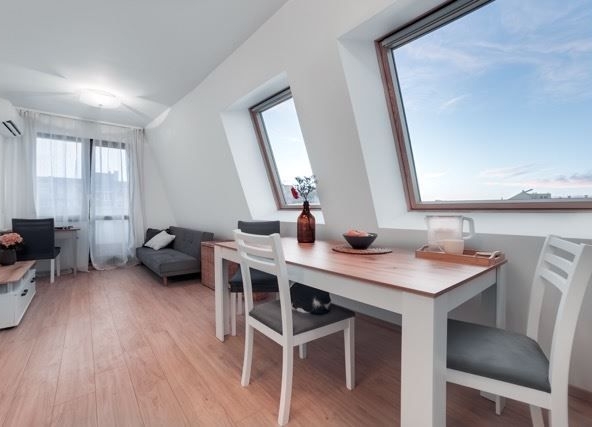 Тристаен апартамент в Варна, Левски - 79 кв.м за 2067 €/кв.м - Снимка #1