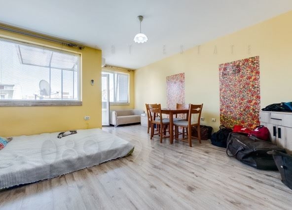 Двустаен апартамент в Варна, Трошево - 61 кв.м за 1968 €/кв.м - Снимка #1