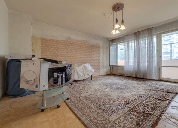 Тристаен апартамент в Варна, Възраждане 1 - 72 кв.м за 1369 €/кв.м - Снимка #1