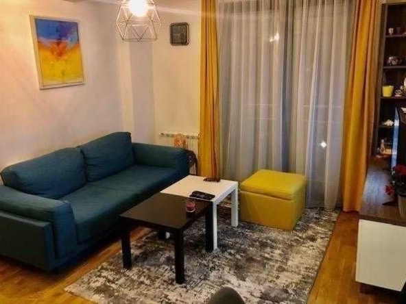 Дава се под наем Двустаен апартамент в София, Зона Б-5 - 67 кв.м за 612 € - Снимка #1