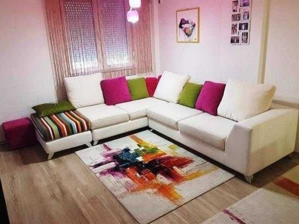 Дава се под наем Двустаен апартамент в Бургас, Възраждане - 54 кв.м за 204 € - Снимка #1