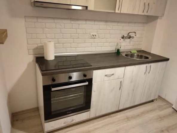 Дава се под наем Двустаен апартамент в София, Център - 60 кв.м за 749 € - Снимка #1