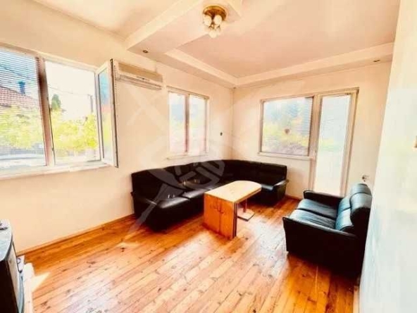 Къща в Стамболийски - 107 кв.м за 1211 €/кв.м - Снимка #1