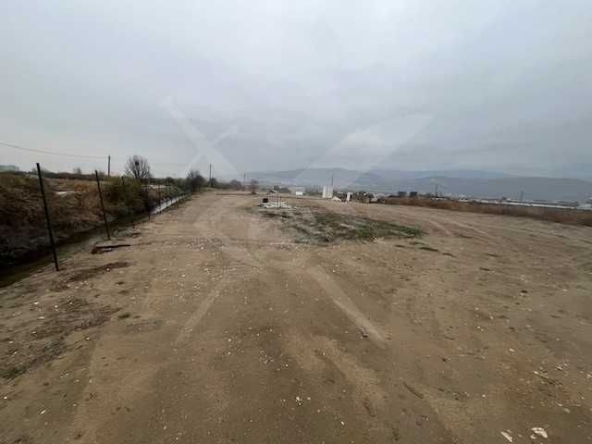 Парцел в с. Първенец, Област Пловдив - 2759 кв.м за 46 €/кв.м - Снимка #1