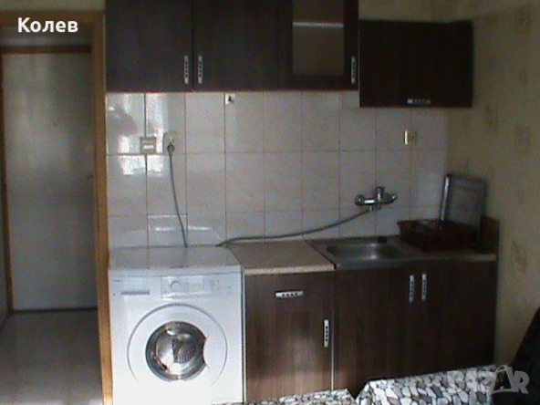 Дава се под наем Едностаен апартамент в Хасково, Република - 22 кв.м за 127.5 € - Снимка #1