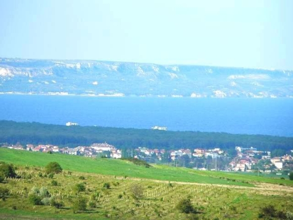 Парцел в с. Осеново, Област Варна - 3000 кв.м за 15 €/кв.м - Снимка #1