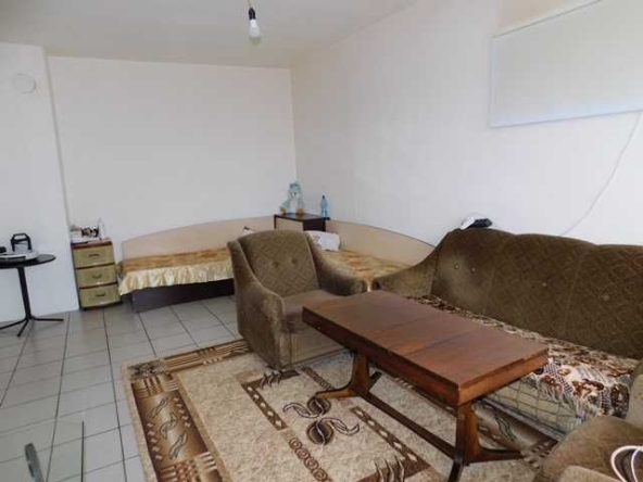 Тристаен апартамент в Търговище, Център - 78 кв.м за 1308 €/кв.м - Снимка #1