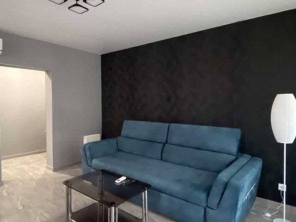 Дава се под наем Двустаен апартамент в София, Център - 67 кв.м за 509.49 € - Снимка #1