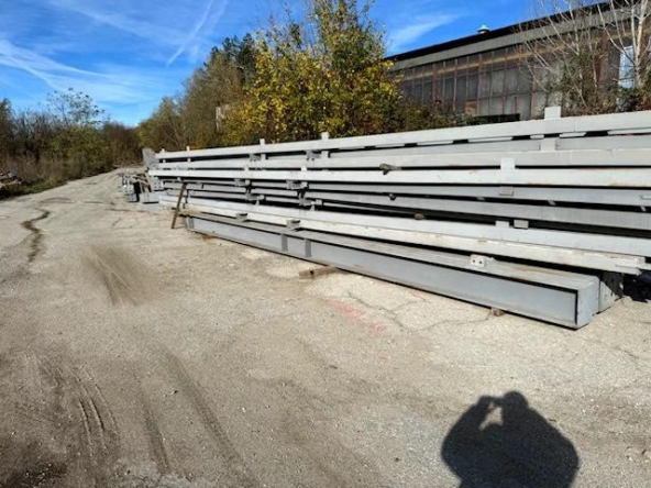 Къща в Габрово, Център - 574 кв.м за 160 €/кв.м - Снимка #1