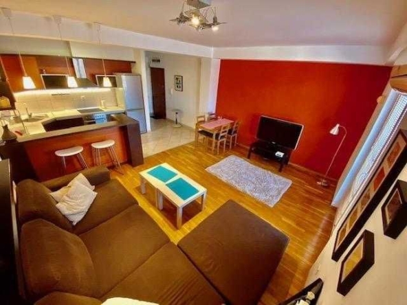 Дава се под наем Двустаен апартамент в София, Кръстова вада - 80 кв.м за 714 € - Снимка #1