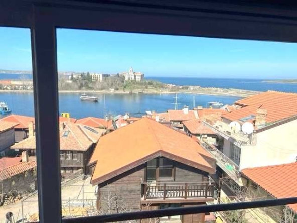 Къща в Созопол - 750 кв.м за 1800 €/кв.м - Снимка #1