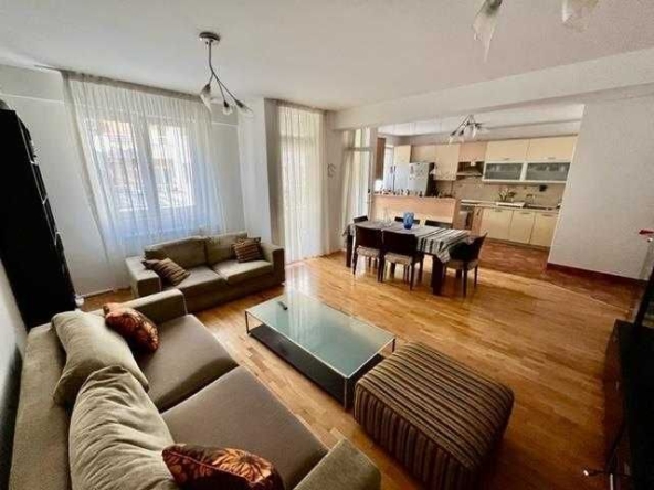 Дава се под наем Двустаен апартамент в София, Гоце Делчев - 56 кв.м за 561 € - Снимка #1