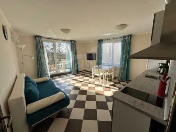 Двустаен апартамент в Созопол - 73 кв.м за 1336 €/кв.м - Снимка #1