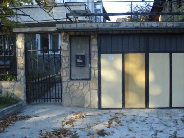 Къща в Велинград - 240 кв.м за 771 €/кв.м - Снимка #1