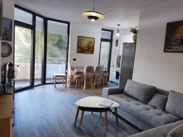 Дава се под наем Двустаен апартамент в София, Център - 55 кв.м за 510 € - Снимка #1