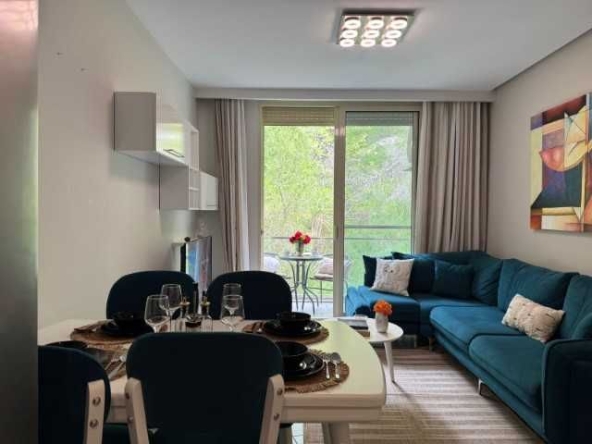 Дава се под наем Двустаен апартамент в София, Център - 56 кв.м за 397.8 € - Снимка #1