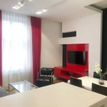 Дава се под наем Двустаен апартамент в София, Център - 65 кв.м за 382.5 € - Снимка #1