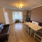 Дава се под наем Тристаен апартамент в София, Център - 90 кв.м за 509.49 € - Снимка #1