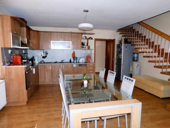 Къща в Търговище, Център - 150 кв.м за 1350 €/кв.м - Снимка #1