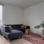 Дава се под наем Тристаен апартамент в София, Център - 90 кв.м за 561 € - Снимка #1