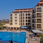 Двустаен апартамент в Несебър - 76 кв.м за 1106 €/кв.м - Снимка #1