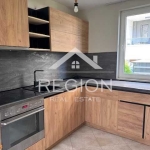 Дава се под наем Двустаен апартамент в Варна, Бриз - 68 кв.м за 648.21 € - Снимка #1