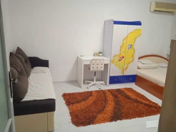 Дава се под наем Едностаен апартамент в София, Гоце Делчев - 45 кв.м за 509.49 € - Снимка #1